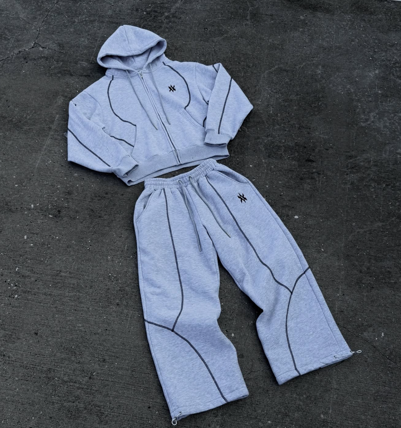 sweatsuit Grey  COAT OF ARMS