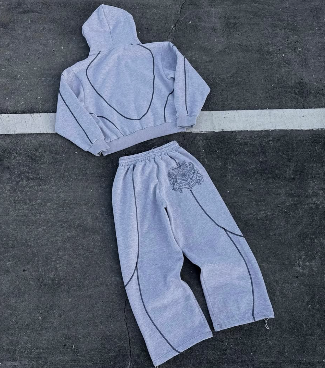 sweatsuit Grey  COAT OF ARMS