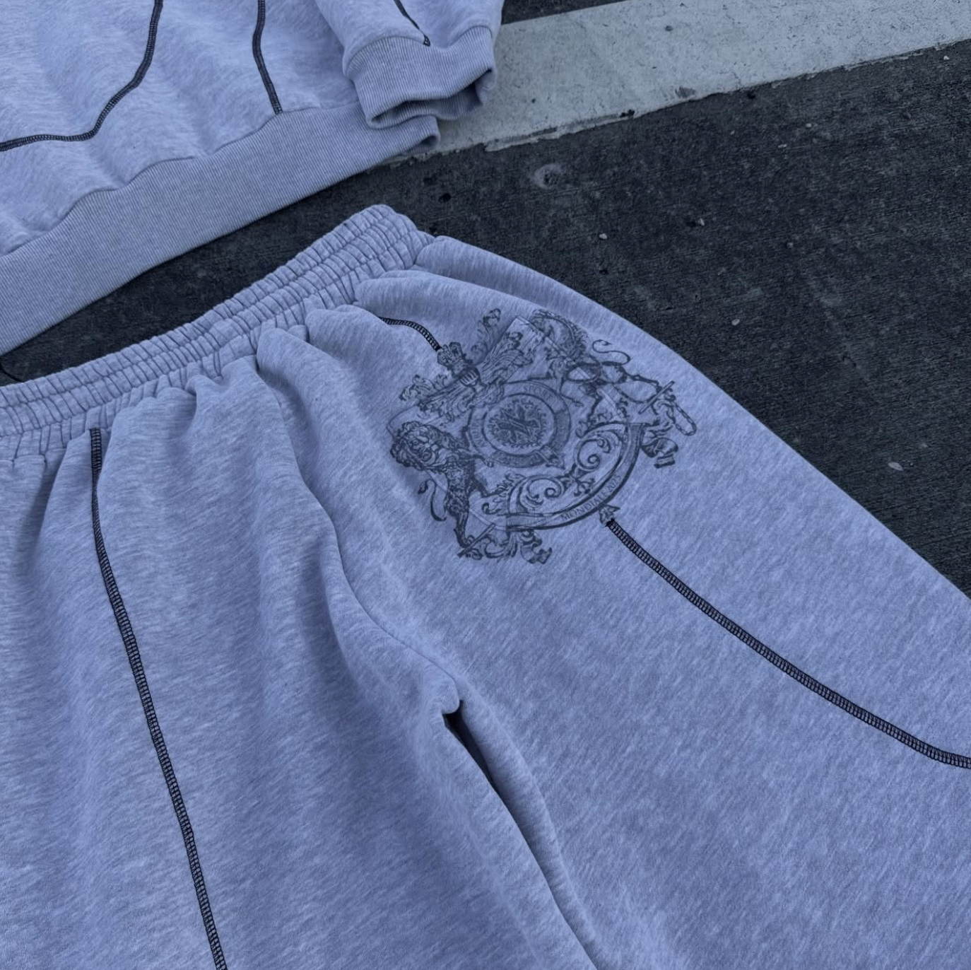 sweatsuit Grey  COAT OF ARMS