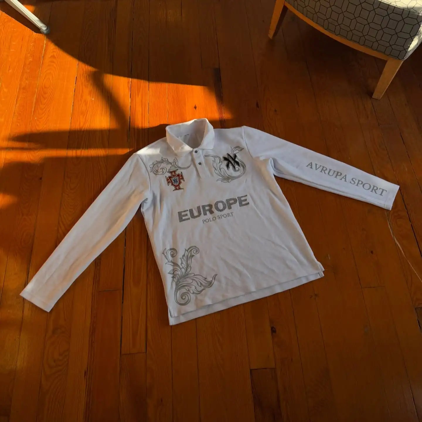 EUROPE LONGSLEEVE