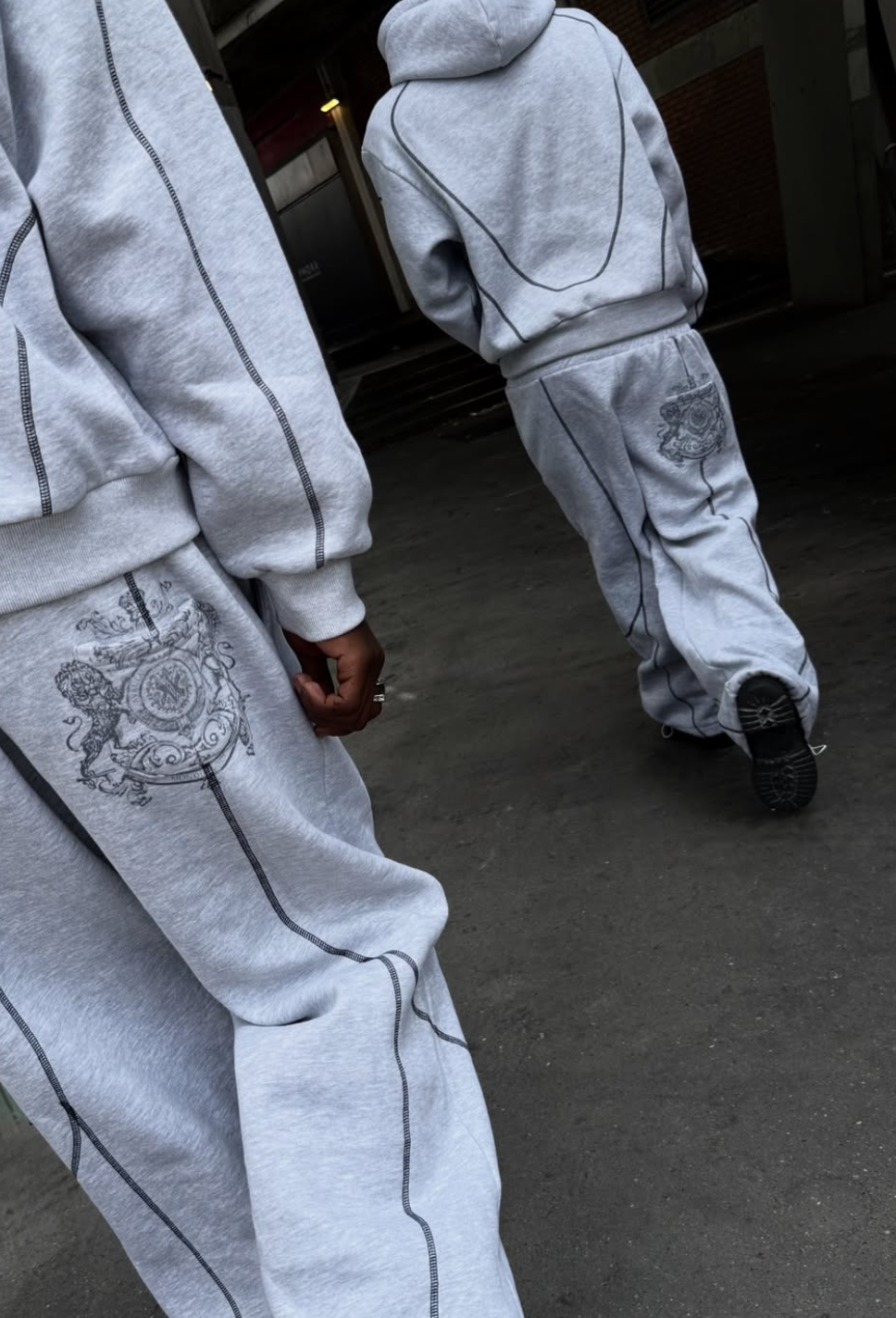 sweatsuit Grey  COAT OF ARMS